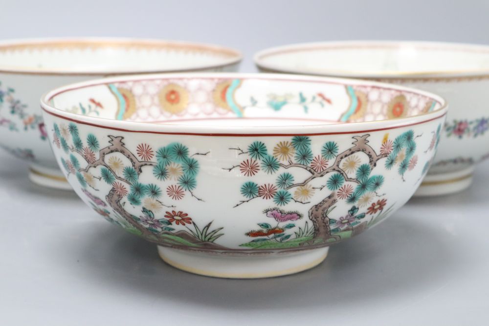 Two Samson famille rose bowls, in Qianlong style and a Japanese kutani bowl